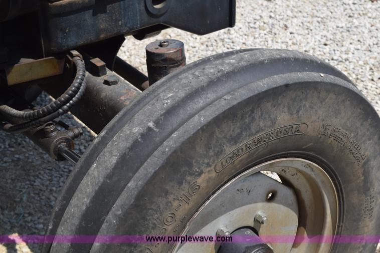 image for item L5775 Deutz Allis 6240 tractor