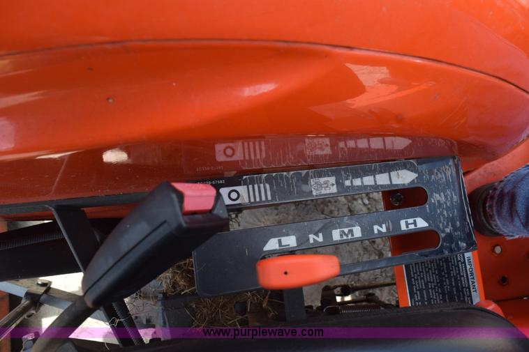 image for item L5786 2014 Kubota L3200D MFWD tractor