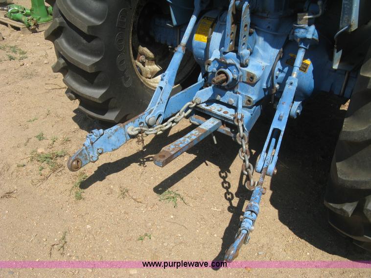 image for item L6273 Ford 5600 tractor