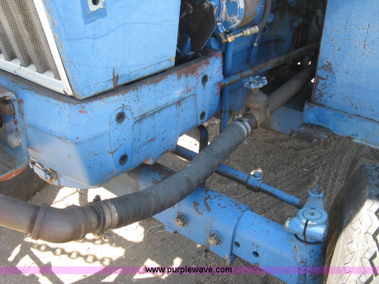 image for item L6273 Ford 5600 tractor