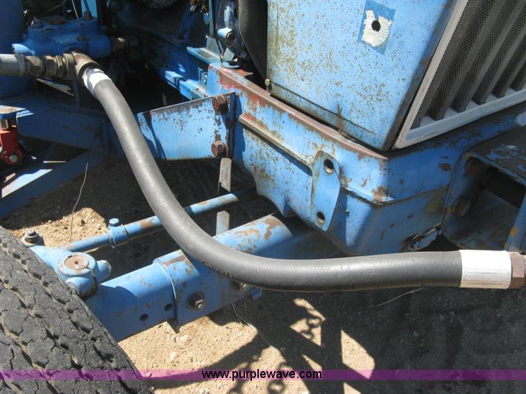 image for item L6273 Ford 5600 tractor