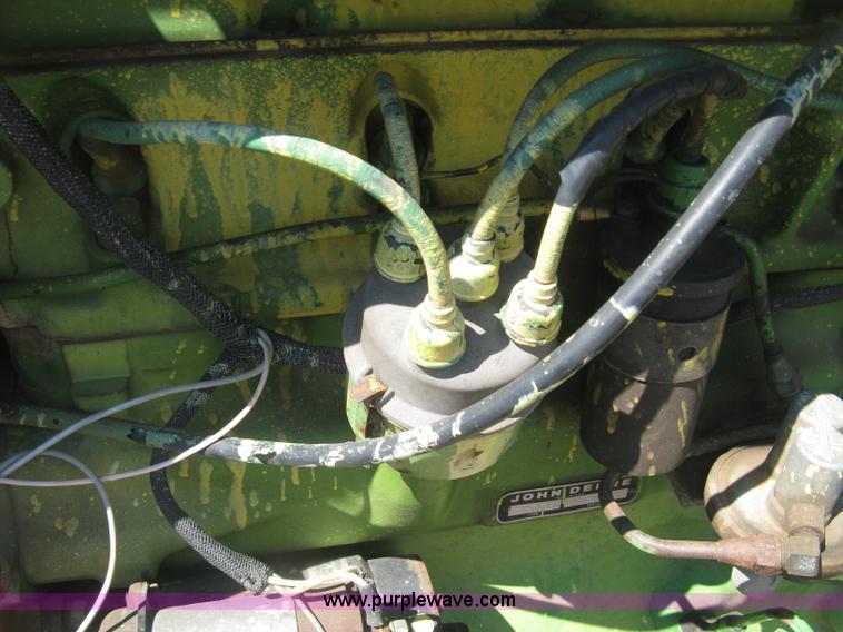 image for item L6274 John Deere 2020 tractor