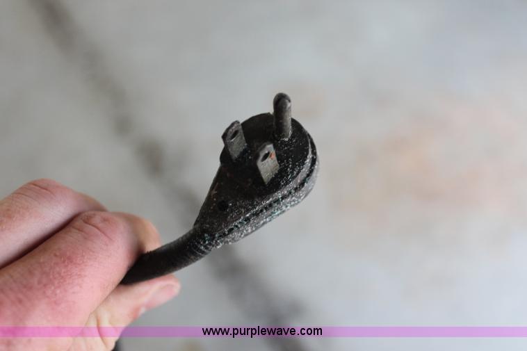 image for item AK9549 Coke vending machine