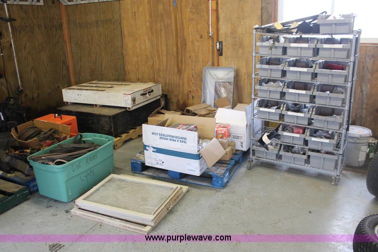 image for item AK9551 Assorted lawn mower and lawn care parts