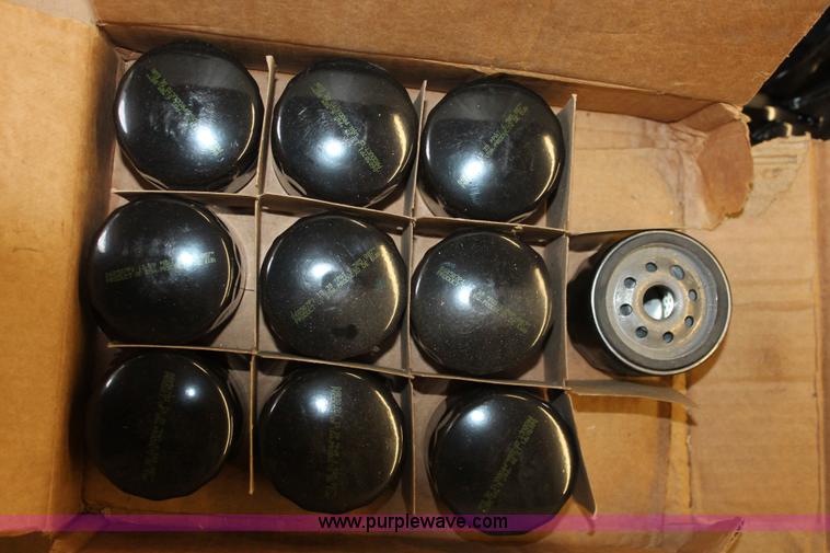 image for item AK9551 Assorted lawn mower and lawn care parts