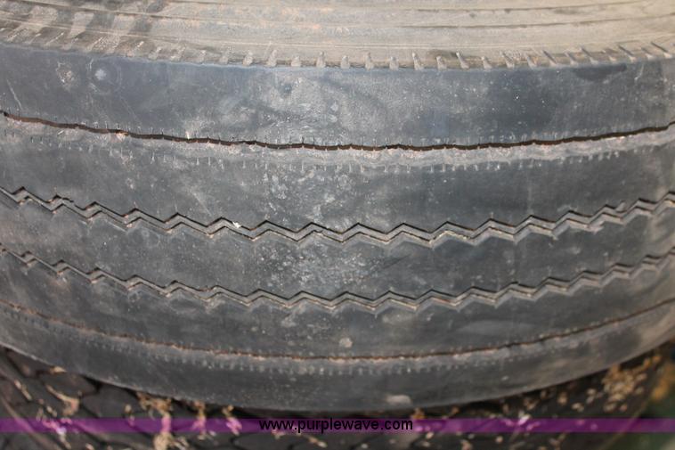 image for item AK9552 Assorted tires and wheels