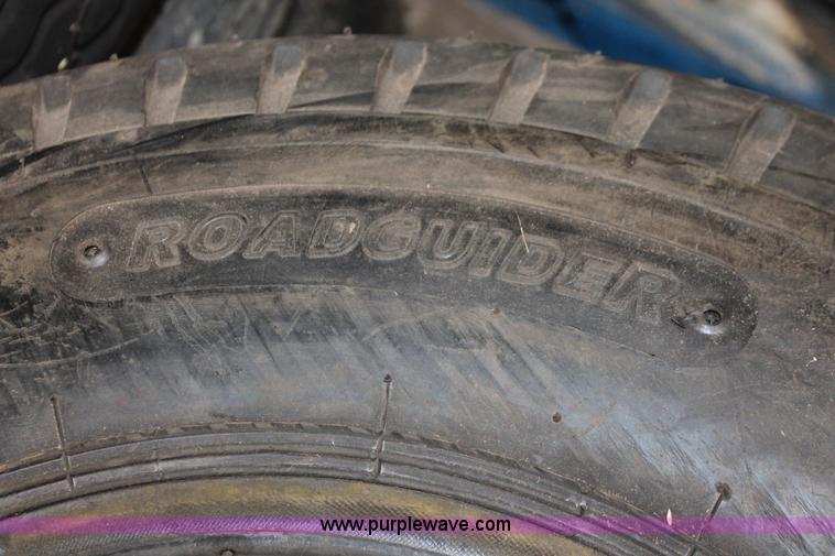 image for item AK9552 Assorted tires and wheels