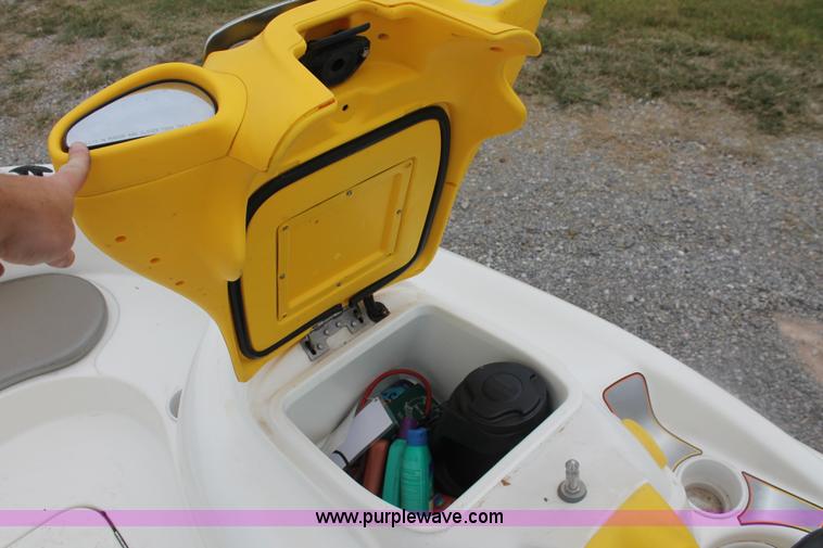 image for item AK9558 2003 SeaDoo Bombardier 5769 jet boat