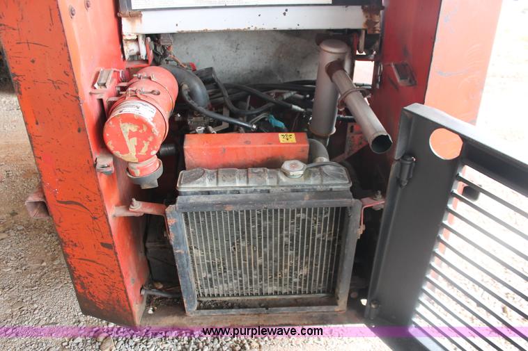 image for item AK9559 Gehl SL3510 skid steer