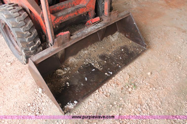 image for item AK9559 Gehl SL3510 skid steer