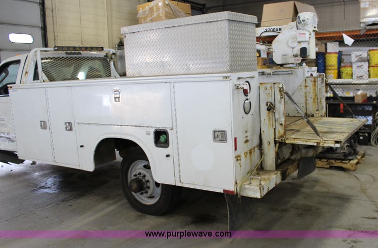 image for item BB9376 Knapheide utility bed with crane