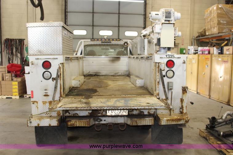 image for item BB9376 Knapheide utility bed with crane