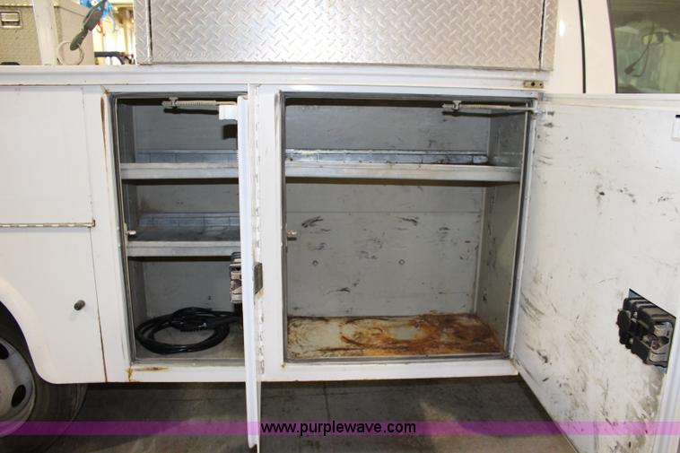 image for item BB9376 Knapheide utility bed with crane