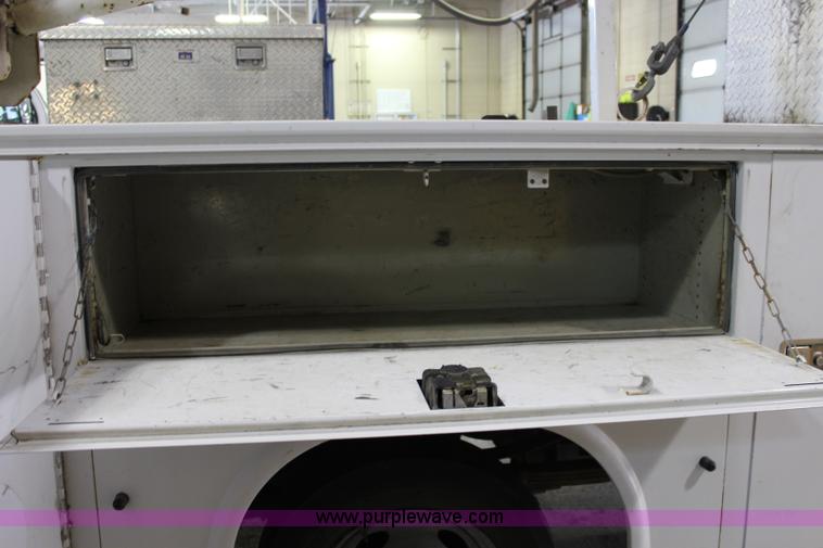 image for item BB9376 Knapheide utility bed with crane