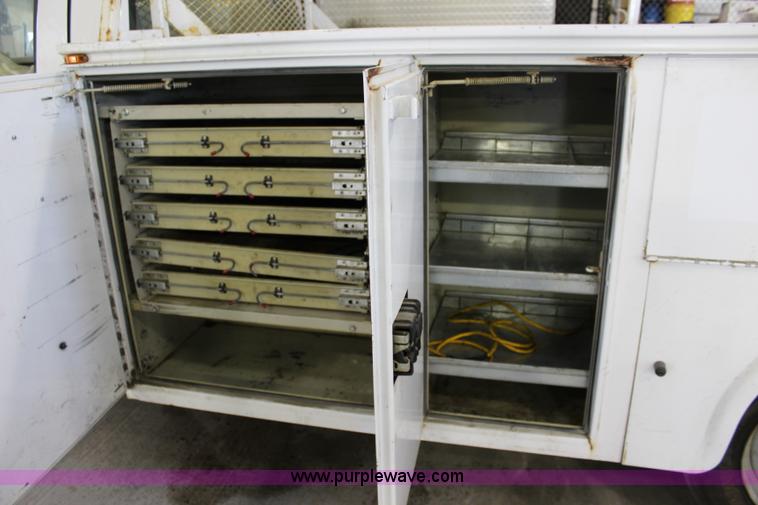 image for item BB9376 Knapheide utility bed with crane