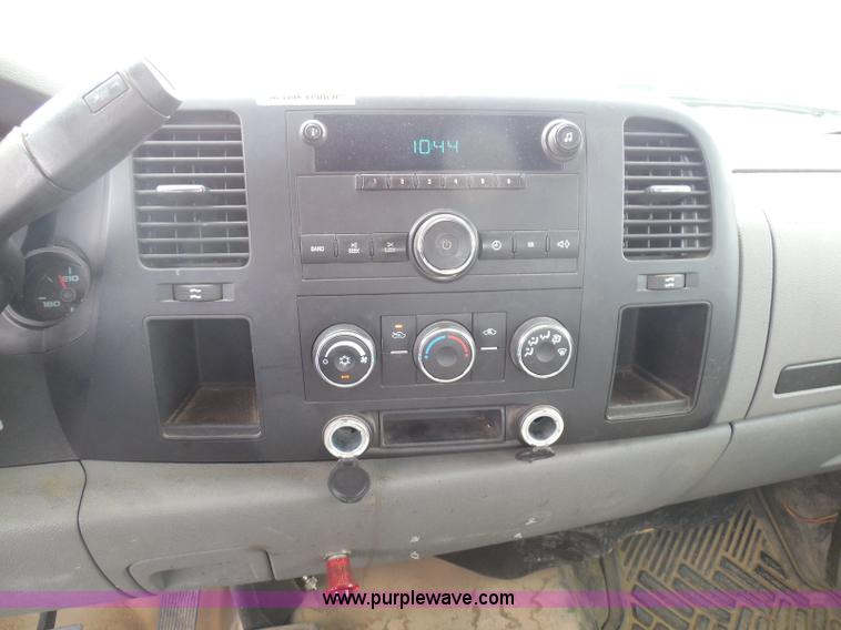 image for item BH9493 2008 Chevrolet Silverado 1500 Ext. Cab pickup truck