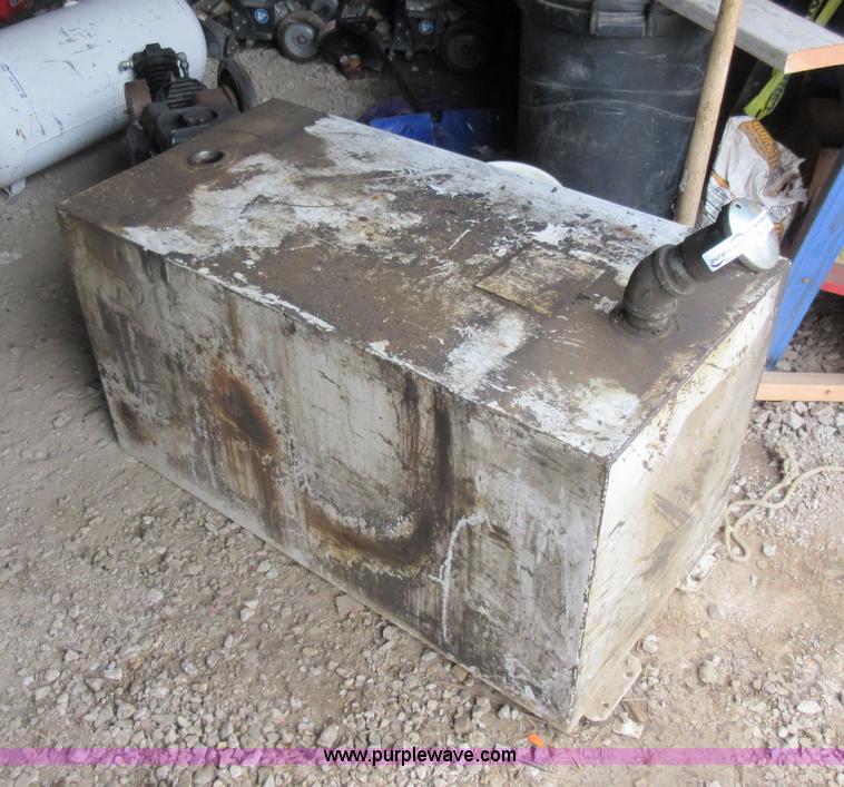 image for item BK9725 Auxiliary fuel tank