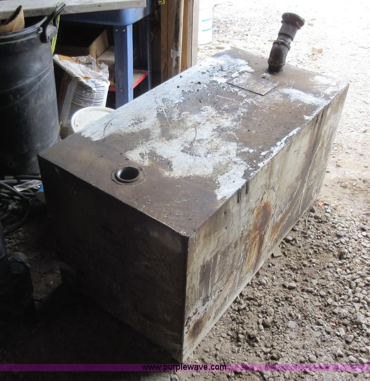 image for item BK9725 Auxiliary fuel tank