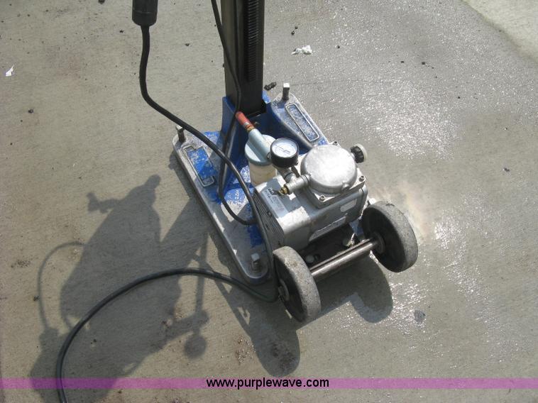 image for item BR9607 Milwaukee core drill