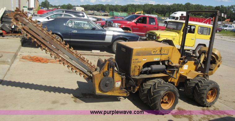 image for item BR9976 Case Maxi Sneaker Series C cable plow