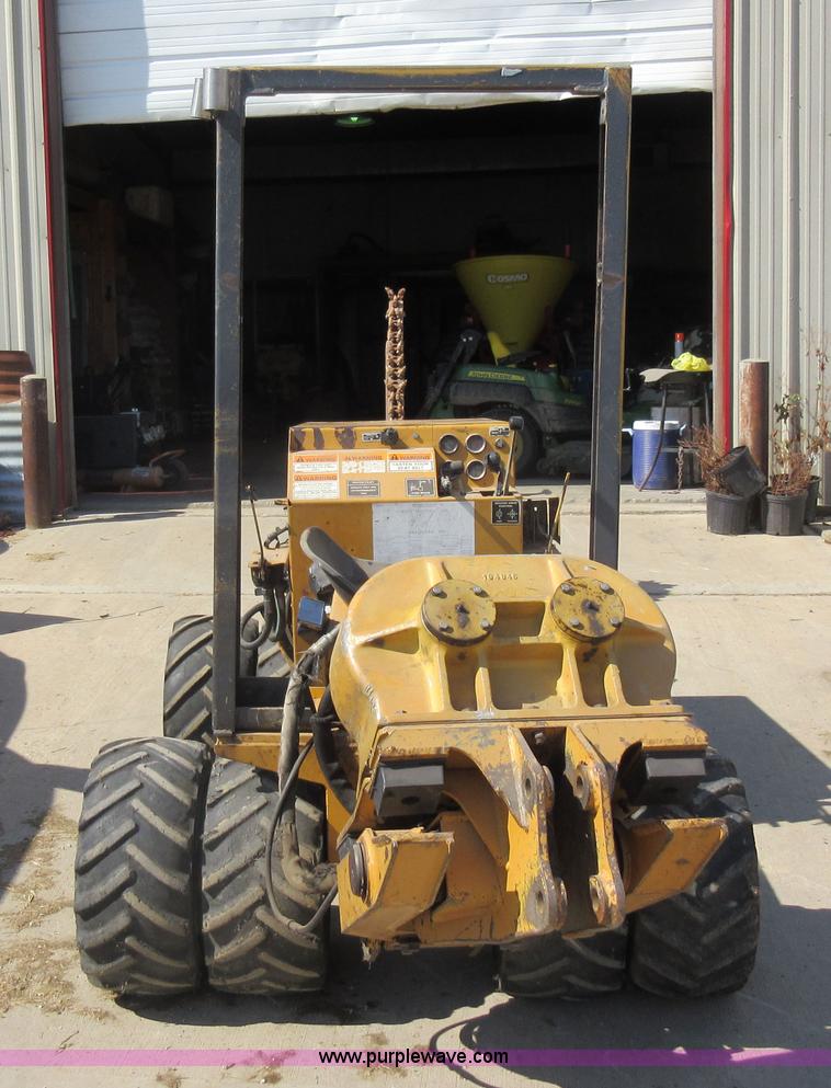 image for item BR9976 Case Maxi Sneaker Series C cable plow