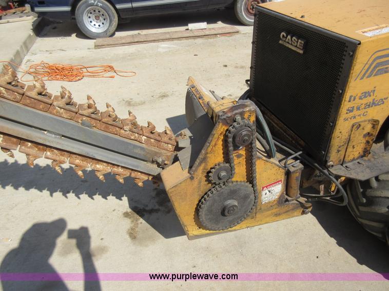 image for item BR9976 Case Maxi Sneaker Series C cable plow