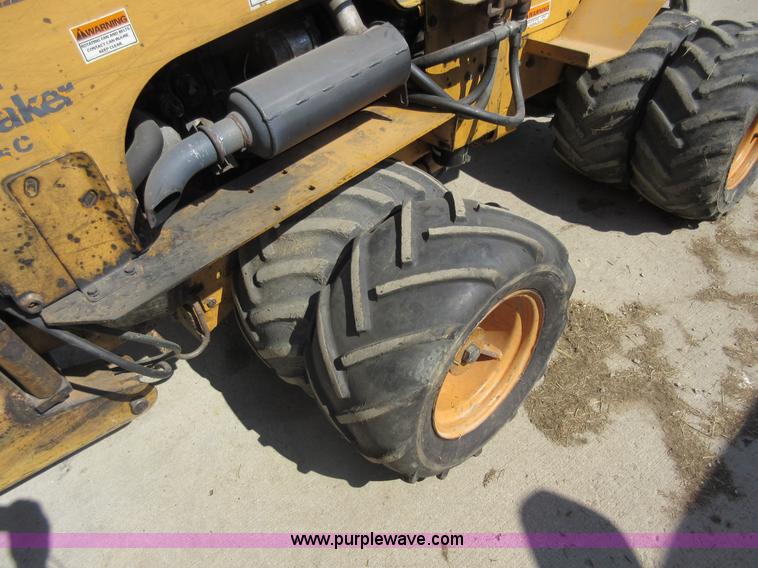 image for item BR9976 Case Maxi Sneaker Series C cable plow