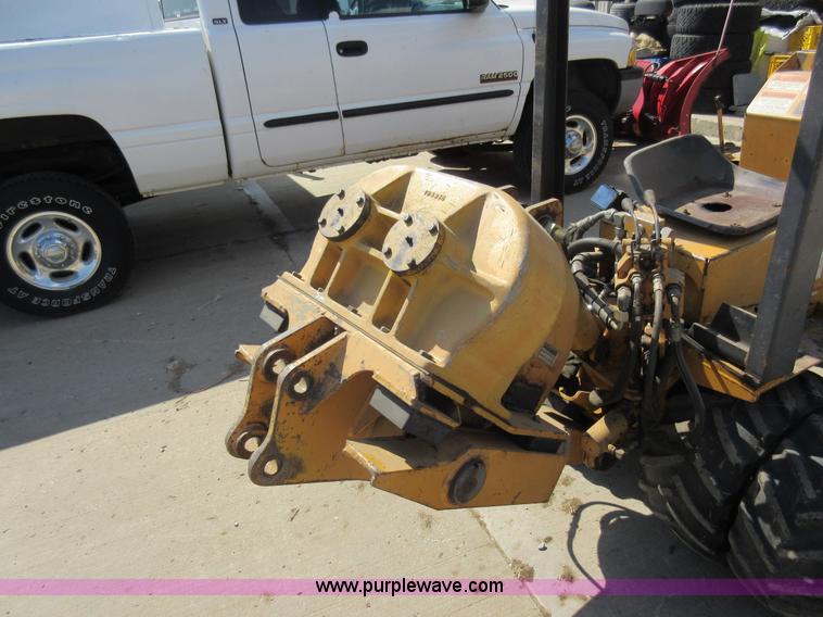 image for item BR9976 Case Maxi Sneaker Series C cable plow