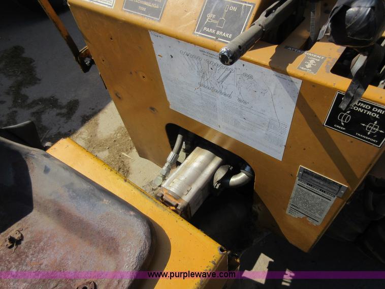 image for item BR9976 Case Maxi Sneaker Series C cable plow