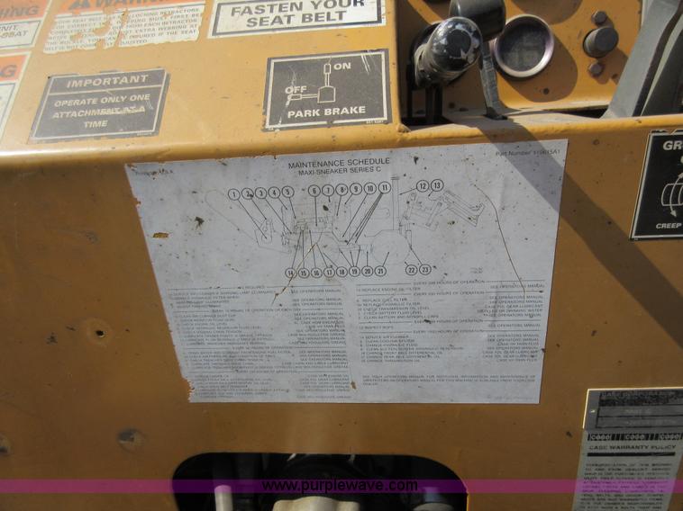 image for item BR9976 Case Maxi Sneaker Series C cable plow