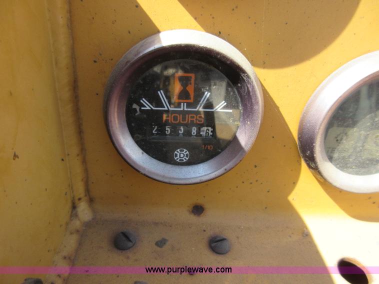 image for item BR9976 Case Maxi Sneaker Series C cable plow