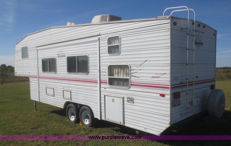 image for item D2173 2000 Fleetwood 2855 Terry RV