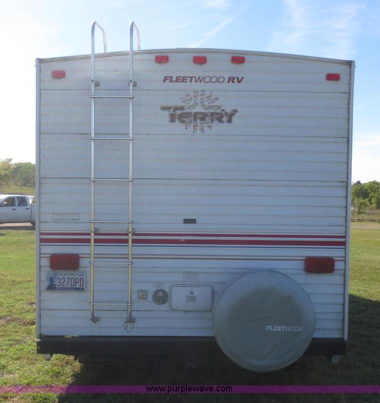 image for item D2173 2000 Fleetwood 2855 Terry RV