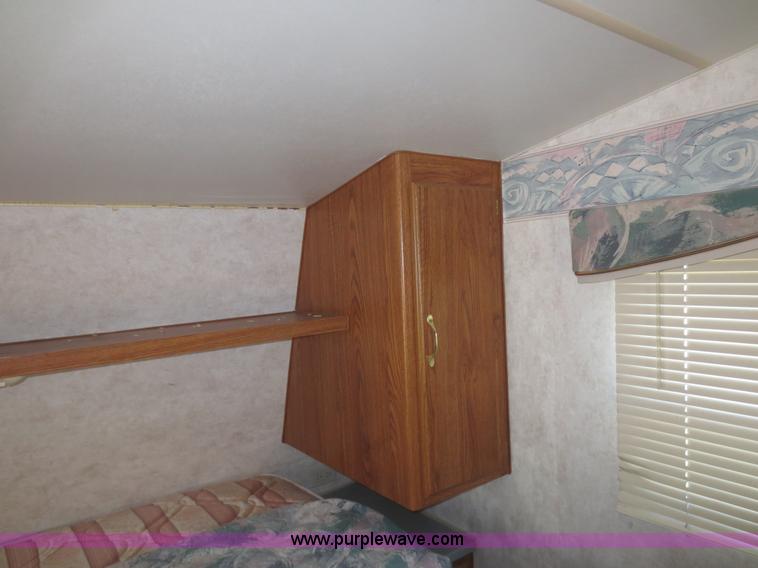 image for item D2173 2000 Fleetwood 2855 Terry RV