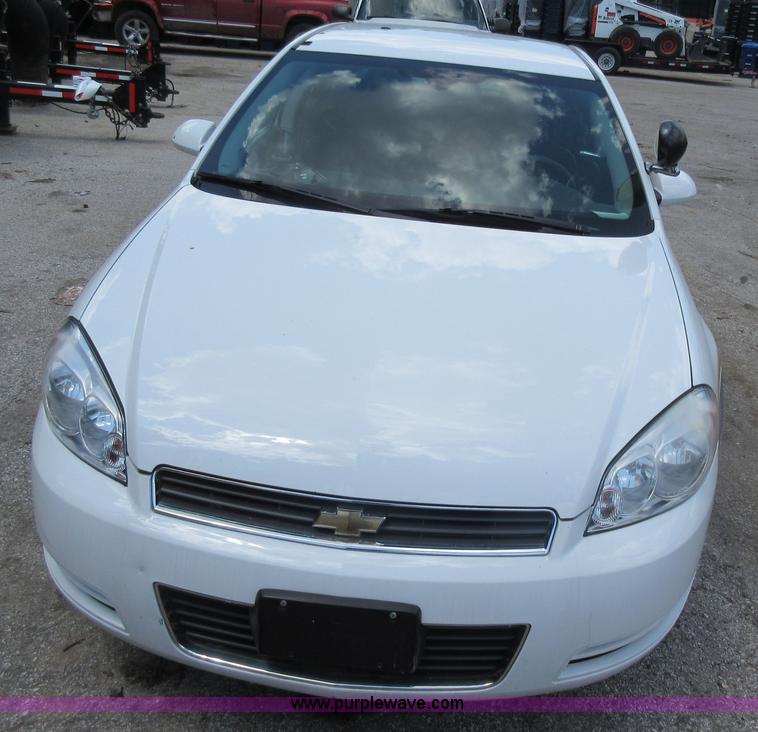 image for item G3623 2011 Chevrolet Impala Police Cruiser