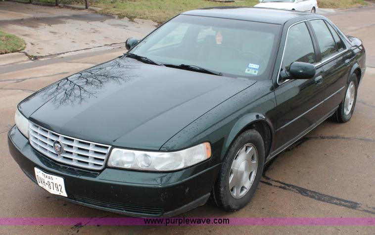 image for item H1673 2000 Cadillac Seville SLS