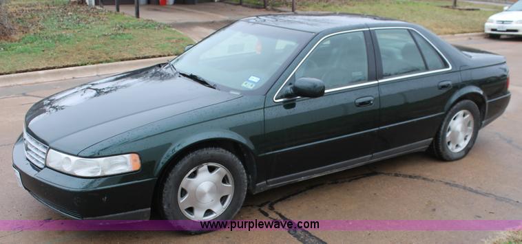 image for item H1673 2000 Cadillac Seville SLS