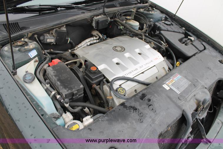 image for item H1673 2000 Cadillac Seville SLS