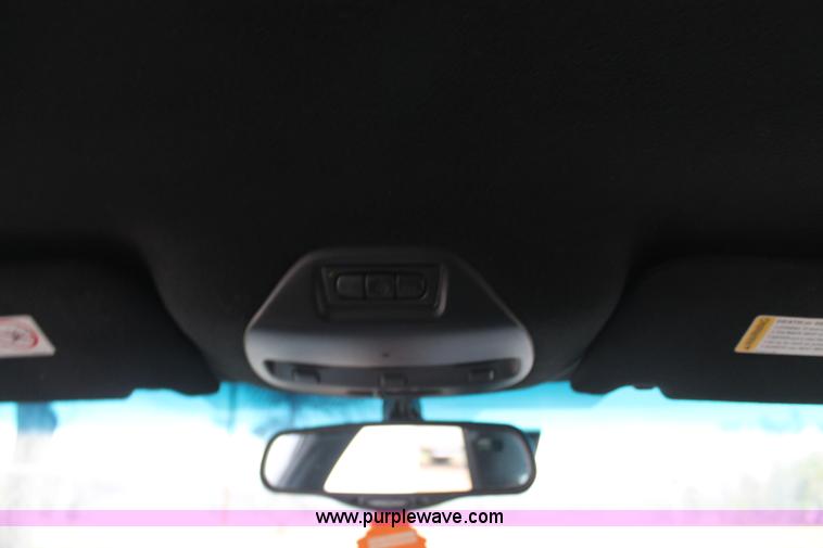 image for item H1673 2000 Cadillac Seville SLS