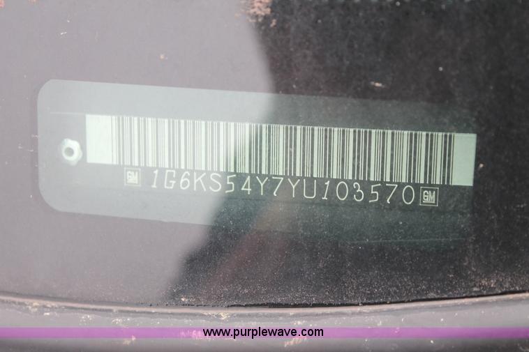 image for item H1673 2000 Cadillac Seville SLS