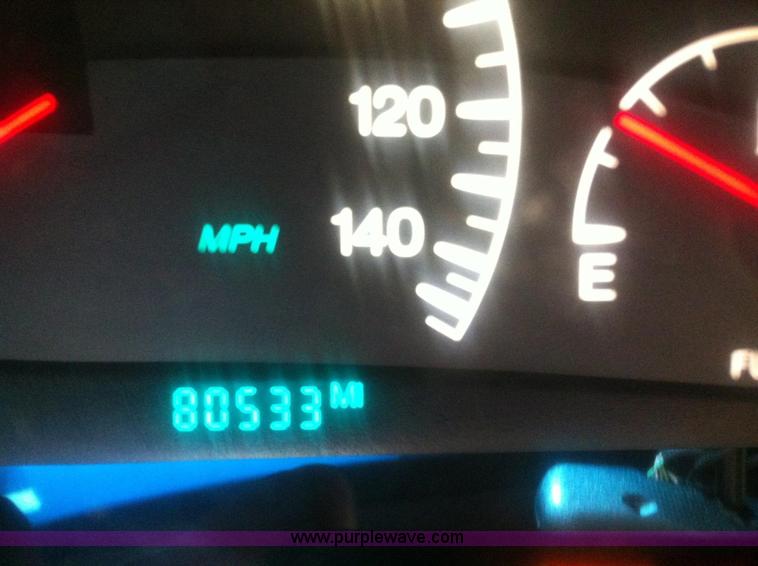 image for item H1673 2000 Cadillac Seville SLS