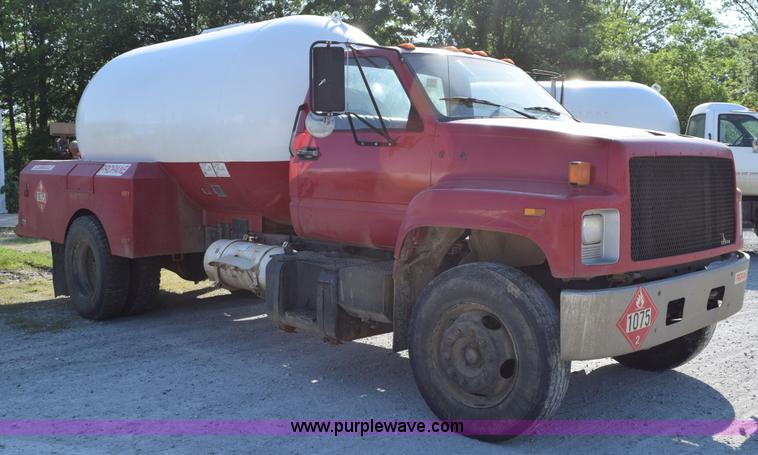 image for item H5104 1992 Chevrolet Kodiak propane truck