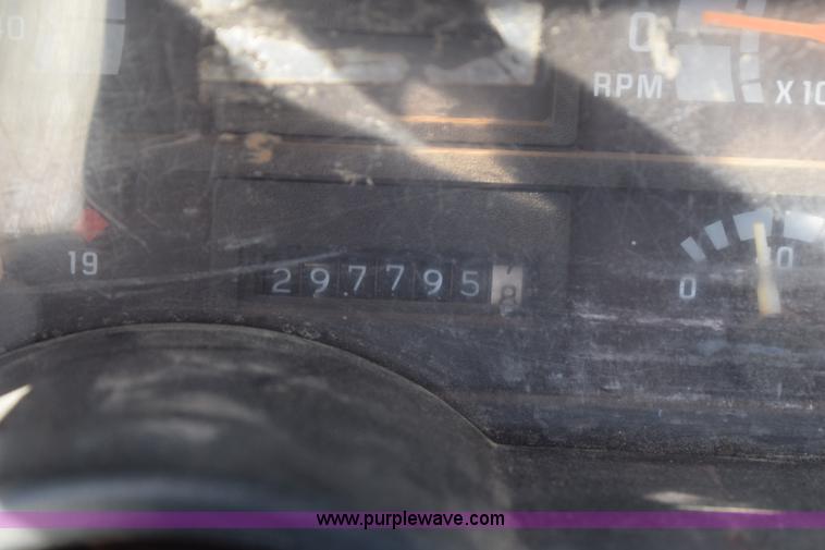 image for item H5104 1992 Chevrolet Kodiak propane truck