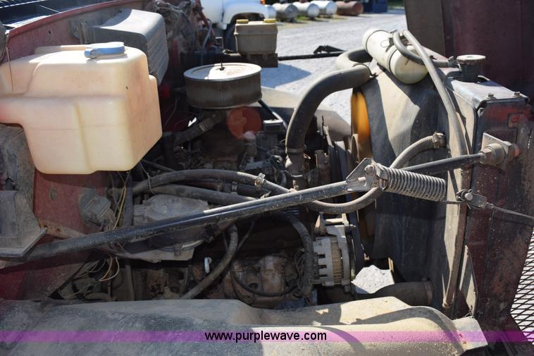 image for item H5104 1992 Chevrolet Kodiak propane truck