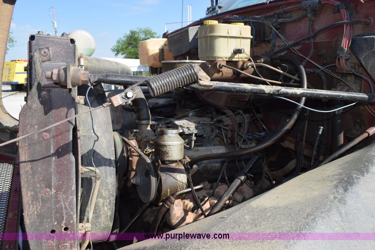 image for item H5104 1992 Chevrolet Kodiak propane truck