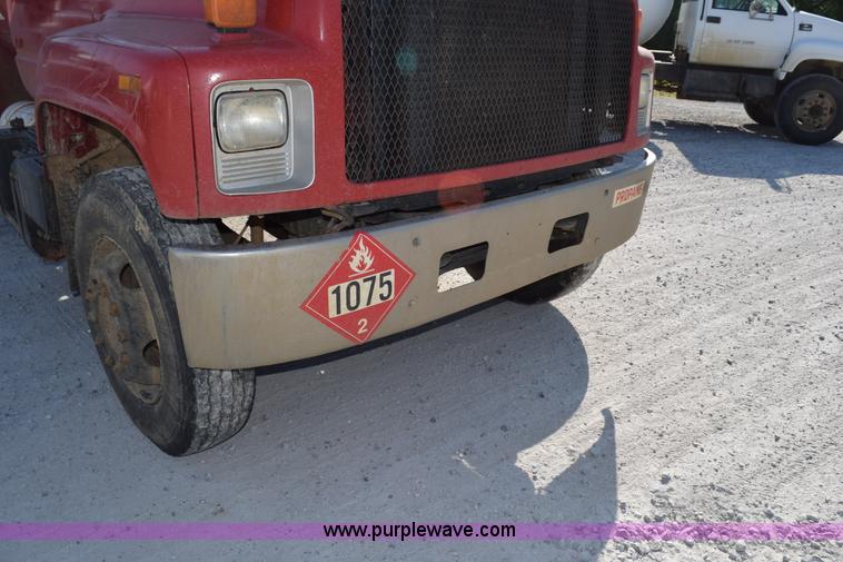 image for item H5104 1992 Chevrolet Kodiak propane truck