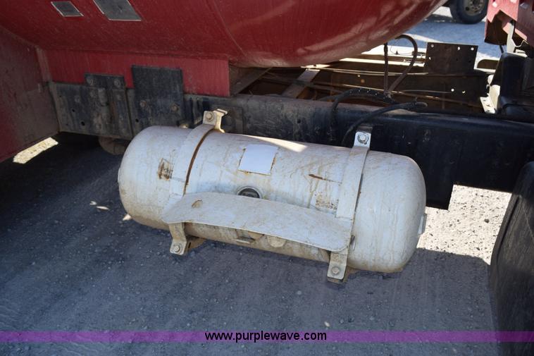 image for item H5104 1992 Chevrolet Kodiak propane truck