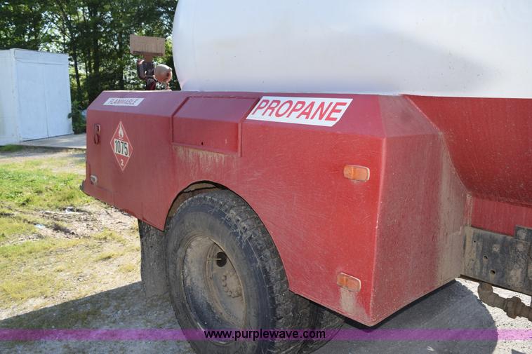 image for item H5104 1992 Chevrolet Kodiak propane truck