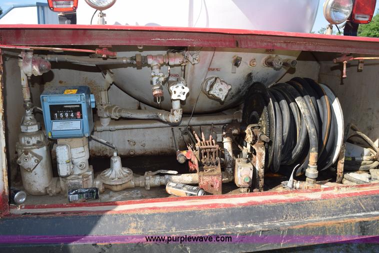 image for item H5104 1992 Chevrolet Kodiak propane truck