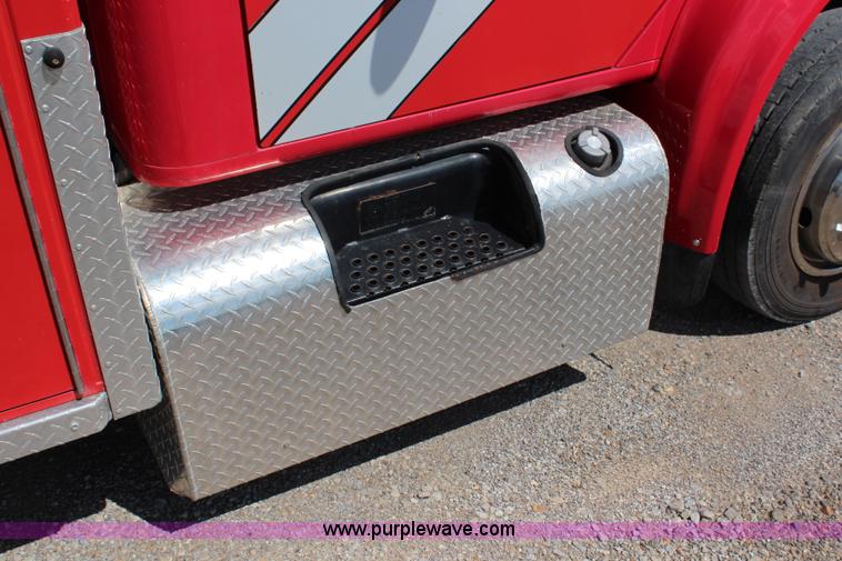 image for item J1140 1997 International 810 ambulance